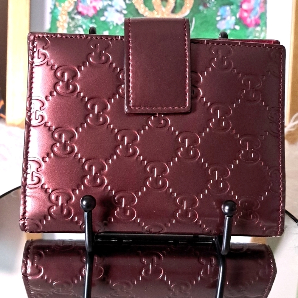 Gucci Guccissima patent leather 6-ring agenda cover
